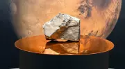 Mars'tan Gelen Eşsiz Hazine: 53 Milyon Dolara Satılan Dev Gök Taşı!