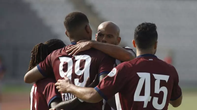 Bandırmaspor, Adana Demirspor'u 4-0 Mağlup Etti: 1. Lig'de Fırtına Gibi Esen Ekip!
