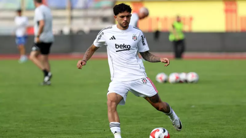 Beşiktaş'ta Bomba Ayrılık! Emrecan Terzi'nin Yolu Ayrıldı