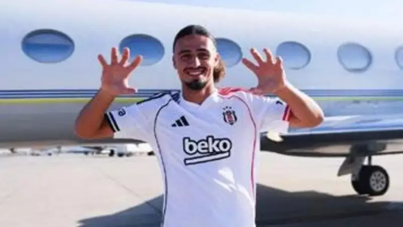 Beşiktaş'ta Gençlik Rüzgarı! Fernando Santos'tan Bomba Hamle: 5 Genç Yıldız A Takıma Yükseldi