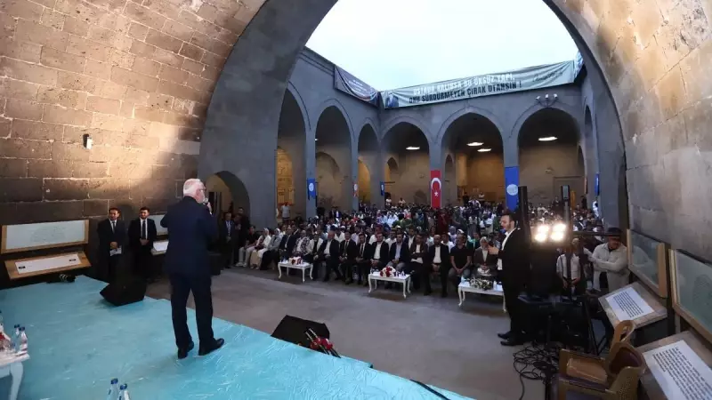 Cumhurbaşkanı Erdoğan, Kayseri'de Gençlerle Telefonla Bağlantı Kurdu: 'Gelecek Sizsiniz'