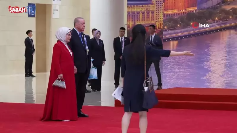 Cumhurbaşkanı Erdoğan'dan SİO Zirvesi'nde Anlamlı Katılım: Aile Fotoğrafında Yerini Aldı