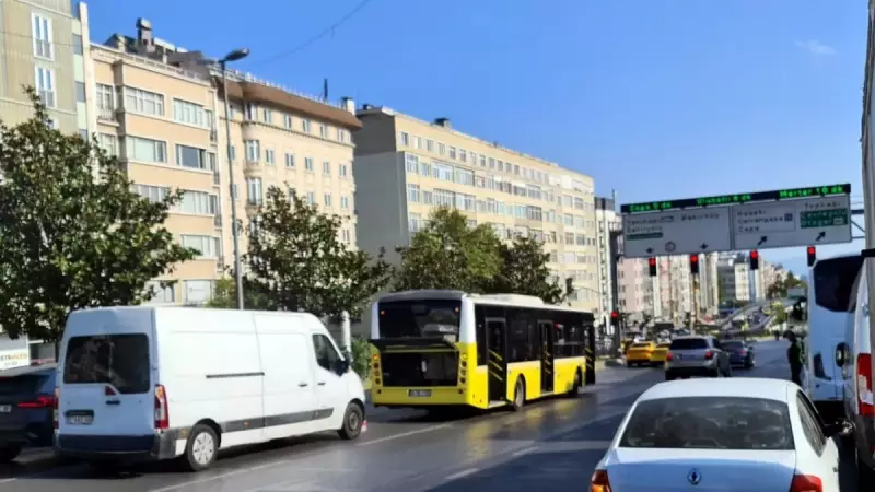 İETT Otobüsü Yine Yolda Kaldı! İstanbullular Yine Mağdur