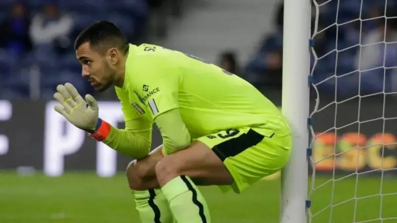 Galatasaray'da Kaleci Transferi Sürprizi: Ederson Beklenirken Yeni İsim Ortaya Çıktı!