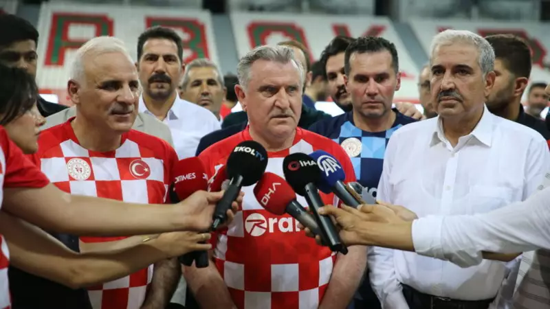 Gençlik ve Spor Bakanı Osman Aşkın Bak, Diyarbakır'da Futbol Sahasında Fırtına Gibi Esti!