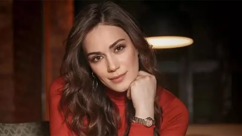 İkinci Kez Üniversite Sınavını Kazandı: 44 Yaşındaki Fedakar Anne Oğluyla Aynı Sıraları Paylaşacak!