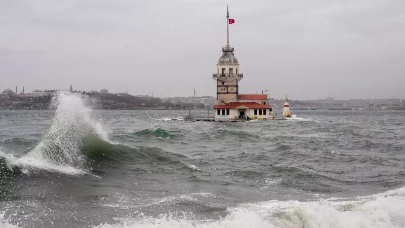Marmara ve Ege'de Fırtına Alarmı! 13 Ağustos Hava Durumu: Neler Bekliyor?