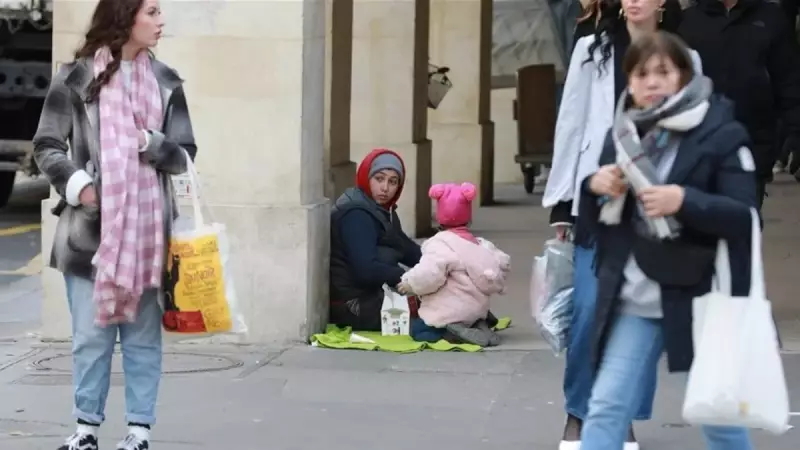 Paris'te Çocuklar Sokakta! Fransa'nın Barınma Krizi Derinleşiyor