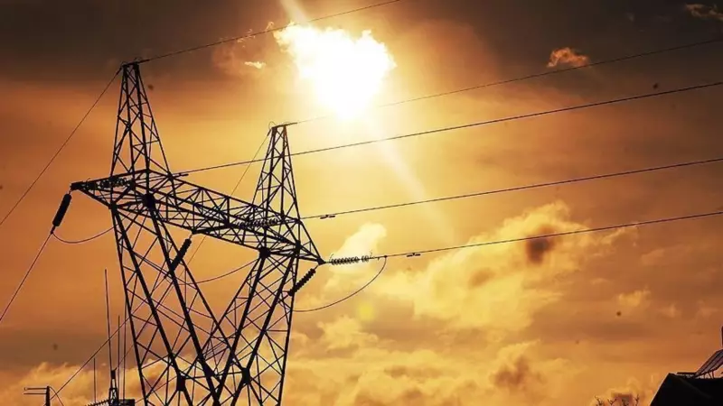 İstanbul'da Elektrik Kesintisi Alarmı! 13 Ağustos Çarşamba Günü Hangi Bölgeler Etkilenecek?