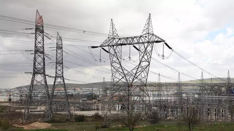 İstanbul'da Elektrikler Ne Zaman Gelecek? 22 Ağustos Kesintisi ve Çözüm Yolları!
