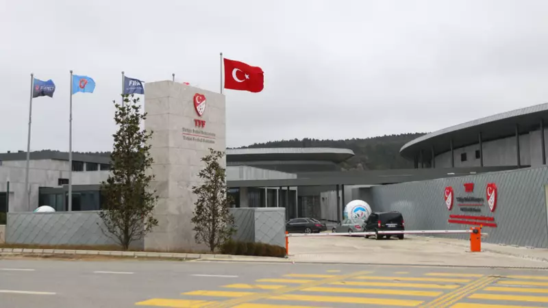 Türkiye, UEFA Kaleci Akademisi'ne Ev Sahipliği Yapacak: Futbolun Geleceği Burada Şekillenecek!