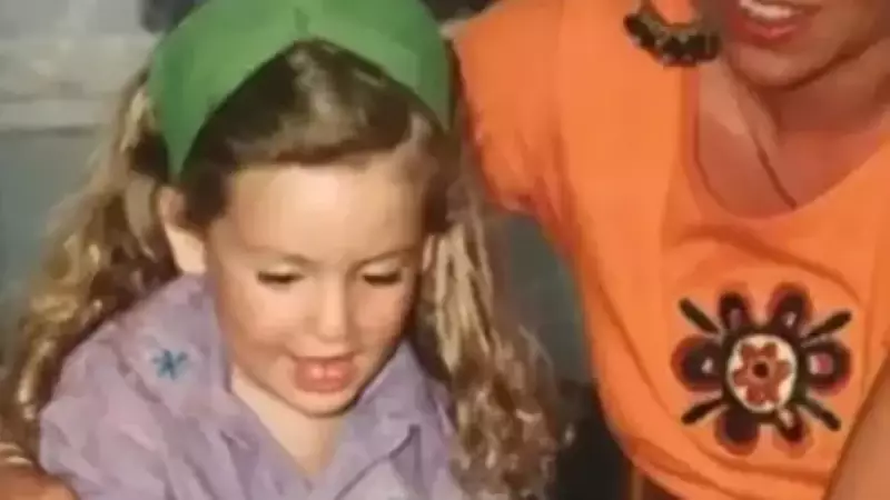 Türkiye'nin Minik Rapunzel'i: Sarışın Güzelliğiyle Sosyal Medyayı Sallayan Yerli Barbie'yi Tanıyor musunuz?