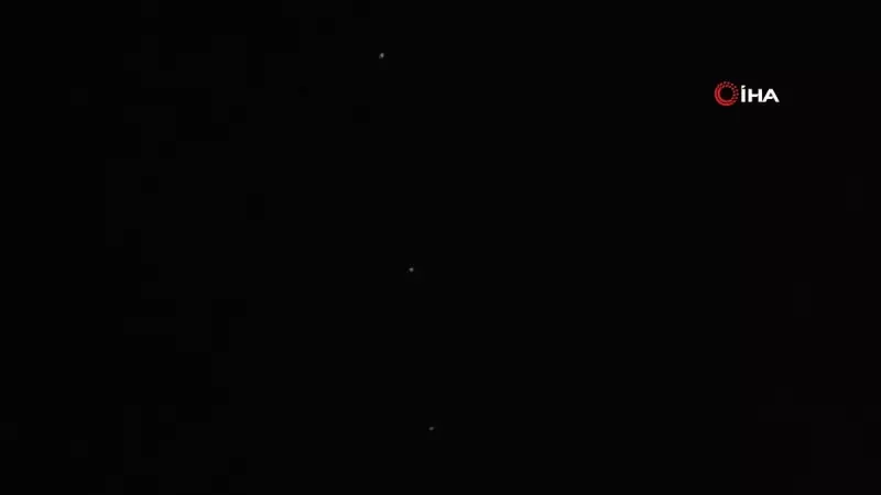 Van Göklerinde Gizemli Işık Şovu: UFO mu, Doğa Olayı mı?