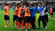 Başakşehir, Viking'i 3-1 Mağlup Etti: Maçın Dikkat Çeken Detayları!