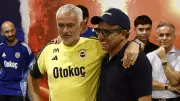 Chobani'nin Kurucusu Hamdi Ulukaya, Fenerbahçe'ye Sürpriz Ziyaret Gerçekleştirdi!