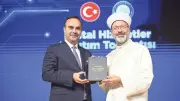 Diyanet'in Yepyeni Uygulaması: Tek Tıkla Namaz Vakti, Fetva ve Dini Bilgiler!