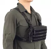 Erkek Çantaları Moda Sahnesinde: Kadınların Çanta Çılgınlığı Yerini Erkek Aksesuarlarına Bırakıyor!