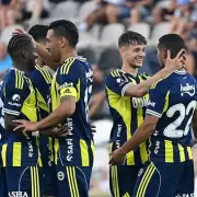 Fenerbahçe'nin UEFA Şampiyonlar Ligi'ndeki Büyük Sınavı: Feyenoord Maçı Ne Zaman, Hangi Kanalda?