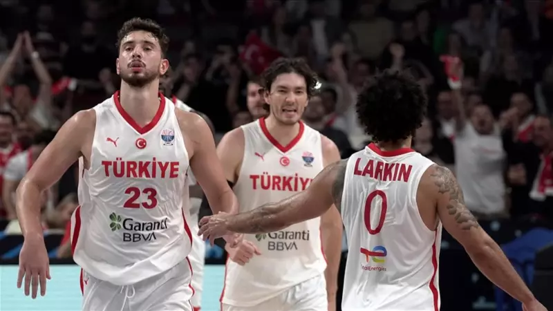 12 Dev Adam'dan Tarihi Viraj! Polonya Maçına Bomba Detaylar - Şampiyonluk Yolunda Kritik Perde