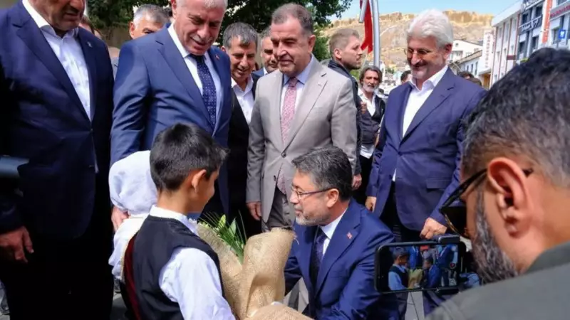 6 İlde Hayvan Pazarı Müjdesi! Bakan Yumaklı'dan Heyecanlandıran Açıklama