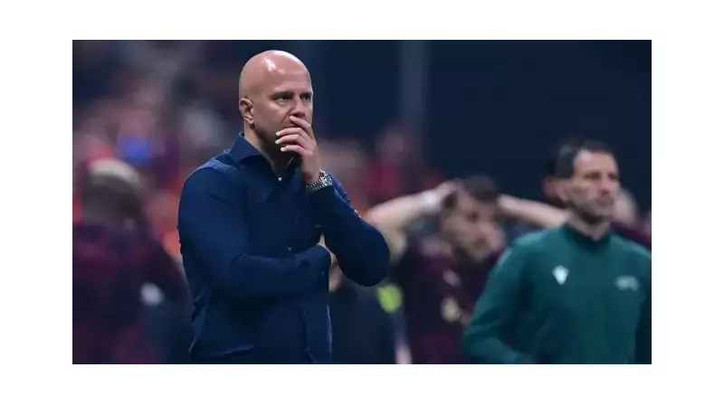 Arne Slot Galatasaray Yenilgisi Sonrası Ateş Püskürdü! 'Bu Kadar da Olmaz' Dedi