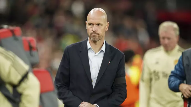 Bayer Leverkusen'de Bomba Gelişme: Erik ten Hag Dönemi Kapandı!