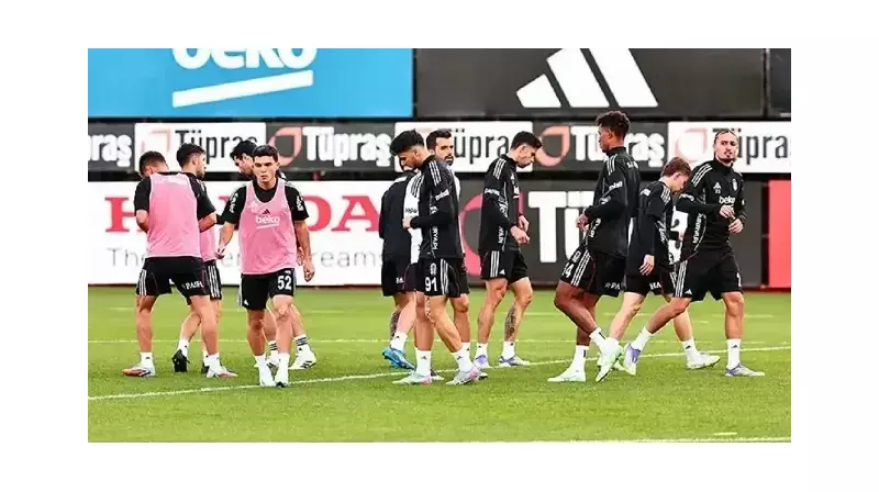 Beşiktaş'ta Derbi Rüzgarları Esiyor! Kartal, Fenerbahçe Maçı İçin Kolları Sıvadı