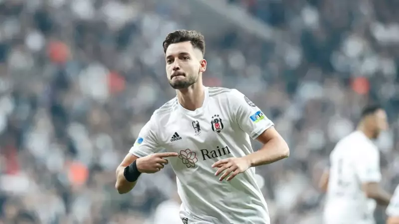 Beşiktaş'ta Sarsıcı Ayrılık! Bir Yıldız Daha Takımdan Ayrılıyor