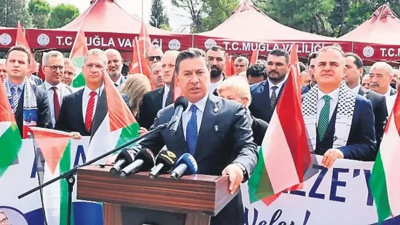 CHP'de Deprem Gibi İstifalar: Ankara ve İstanbul'dan 40'tan Fazla Yönetici Partiden Ayrıldı!