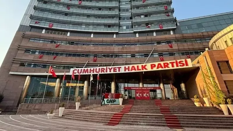 CHP'de Tarihi Durşima: İptal İsteğiyle Sarsılan Kongre Süreci
