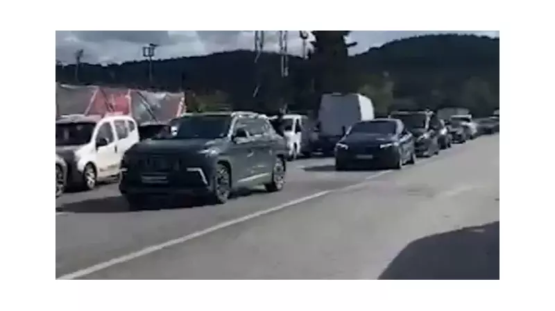 Fenerbahçe'den TFF'ye Tarihi Protesto: 14 Araçlık Konvoyla Dilekçe Bombardımanı!
