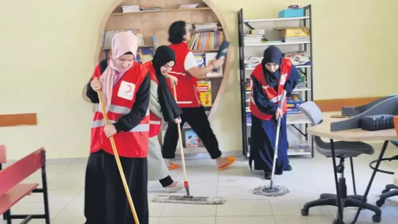 Gönüllülerin Renkli Dokunuşuyla Köy Okulu Baştan Yaratıldı! İçerideki Değişim Görenleri Hayran Bırakıyor