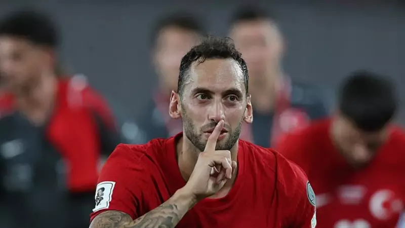 Hakan Çalhanoğlu'ndan Milli Takım Açıklaması: 'Burada Öyle Bir Şey Yok, Burası Milli Takım!'