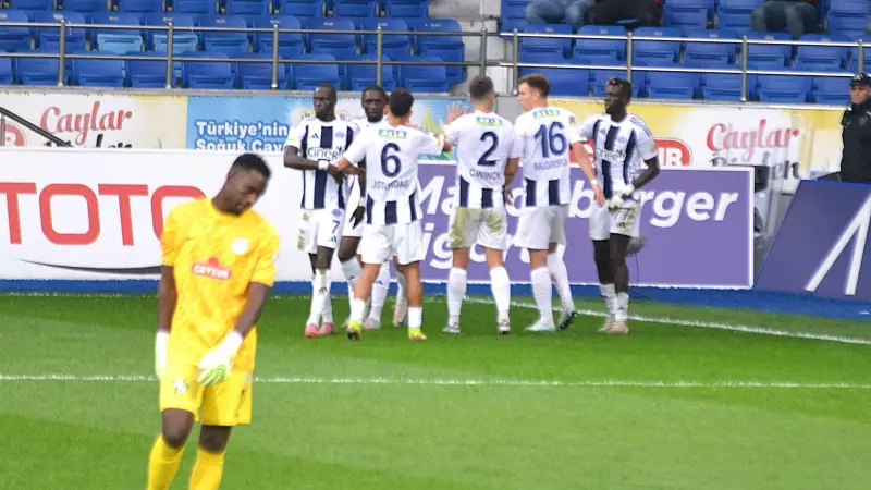 Kasımpaşa, Çaykur Rizespor'u Uzatmalarda Saha Etti! İnanılmaz Bitime İmza Attılar