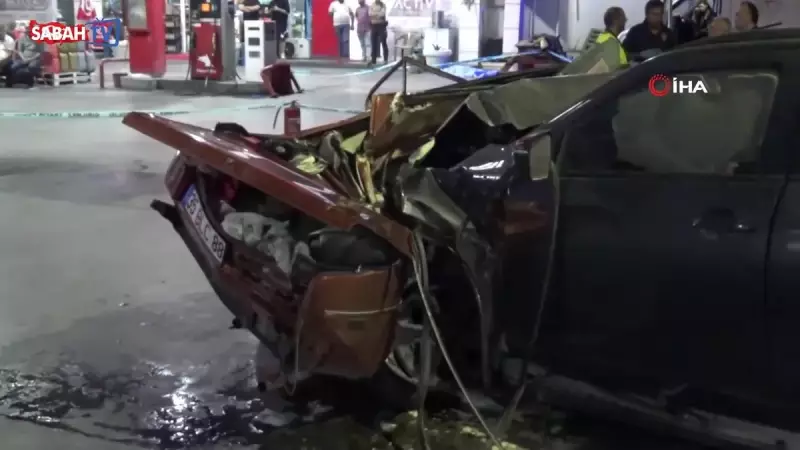 Korkunç Kaza! 5 Can Gitti, 6 Kişi Yaralandı - Çarpışma Anının Çarpıcı Görüntüleri Ortaya Çıktı
