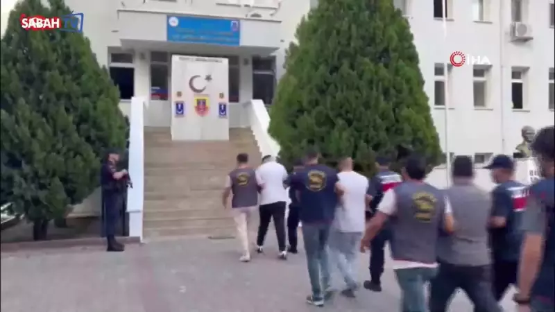 Sahte Polis Kılığında Dev Operasyon: FETÖ Bahane Ederek 1.3 Milyon Lira Dolandıran Çete Çökertildi!