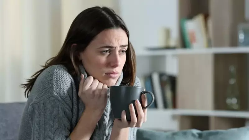 Sürekli Üşüyorsanız Dikkat! Bu Sinsi Hastalığın İlk İşareti Olabilir