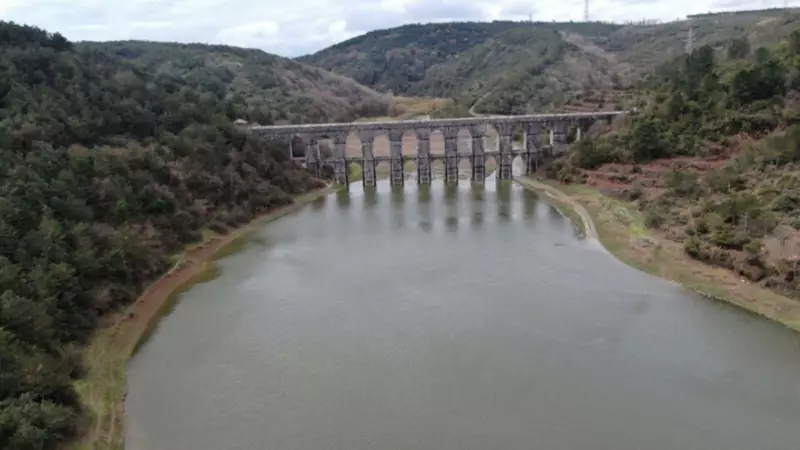 İstanbul'un Su Krizi Kapıda: Barajlardaki Doluluk Oranı Endişe Verici Seviyelere Düştü!