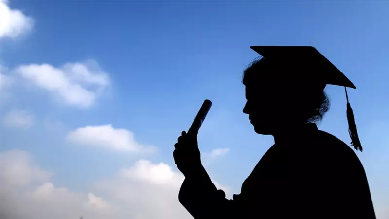 Türkiye'nin Eğitim Süresi Rekor Kırdı: 2024'te Beklenen Süre 17.2 Yıl!