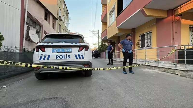 İzmir'de Anne ve Kızının Ölümünde Kelepçe Şüphesi: Gözaltına Alınan 16 Yaşındaki Genç İfade Verdi