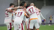 Galatasaray'ın 16. Galibiyet Şovu: Samsunspor'u Devirip Ligi Fırtına Gibi Süpürdüler!
