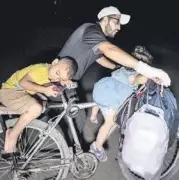 Gazze'de Mucize: Enkaz Altından Sağ Salim Kurtarılan Bebek ve Şanslı Baba