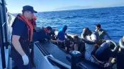Kaçak Göçmenlerin Çığlığı: İzmir Açıklarında Kritik Kurtarma Operasyonu!