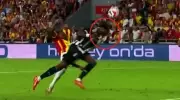 Tammy Abraham'a Yapılan Müdahale Penaltı mı? Eski Hakemlerden Flaş Açıklamalar!