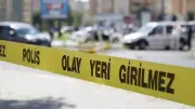 İzmir'de Sokak Ortasında Kanlı İnfaz: 1 Ölü, 6 Gözaltı