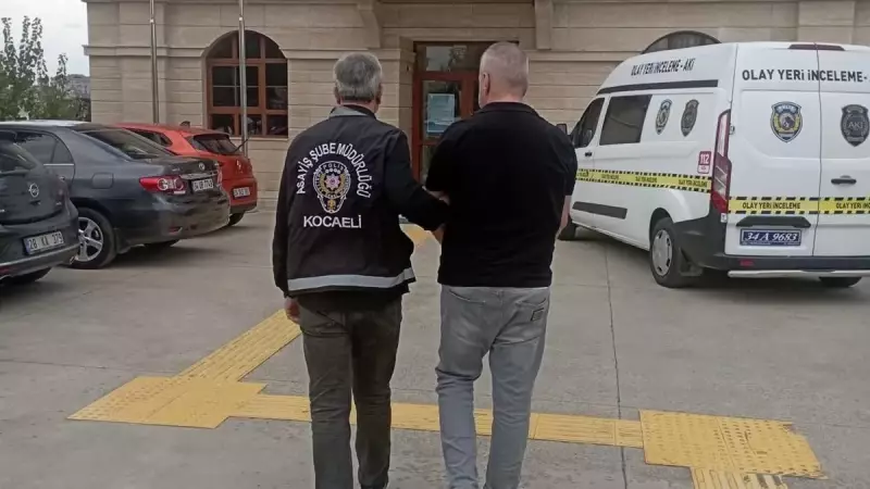 12 Yıl Firardaki Hükümlü, İstanbul'da Kıskıvrak Yakalandı!