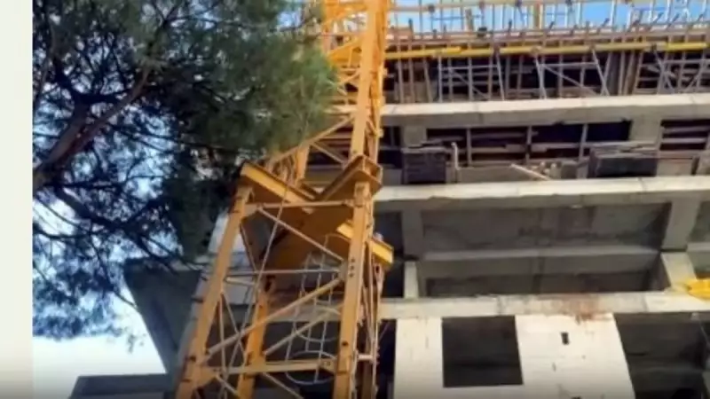 60 Yaşındaki İnşaat İşçisinin Hayatını Kaybetmesi İş Güvenliğini Yeniden Gündeme Getirdi: Yüksekten Düşerek Can Verdi