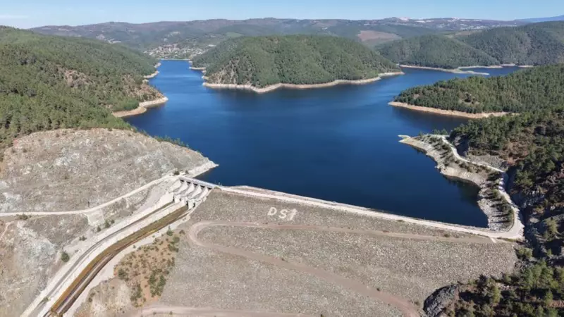 AK Parti'den CHP'li Bursa'ya Sert Su Tepkisi: 'Vatandaş Susuz, Belediye Uyuyor!'