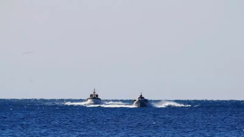 Akdeniz'de Hayat Mücadelesi: 19 Genç Şiddetli Fırtınada Açığa Sürüklendi! 'Birbirimize Tutunarak Kurtarılmayı Bekledik'