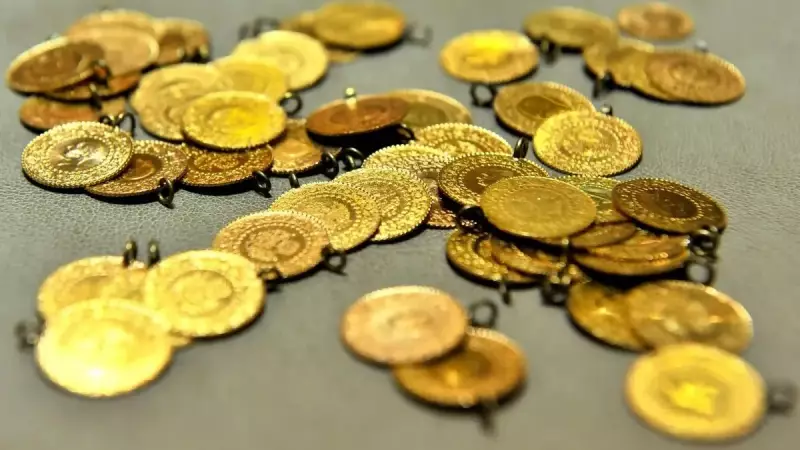 Altın Fiyatları Göz Kamaştırıyor: Gram, Çeyrek, Yarım ve Tam Altın Ne Kadar? Anlık Piyasa Analizi!